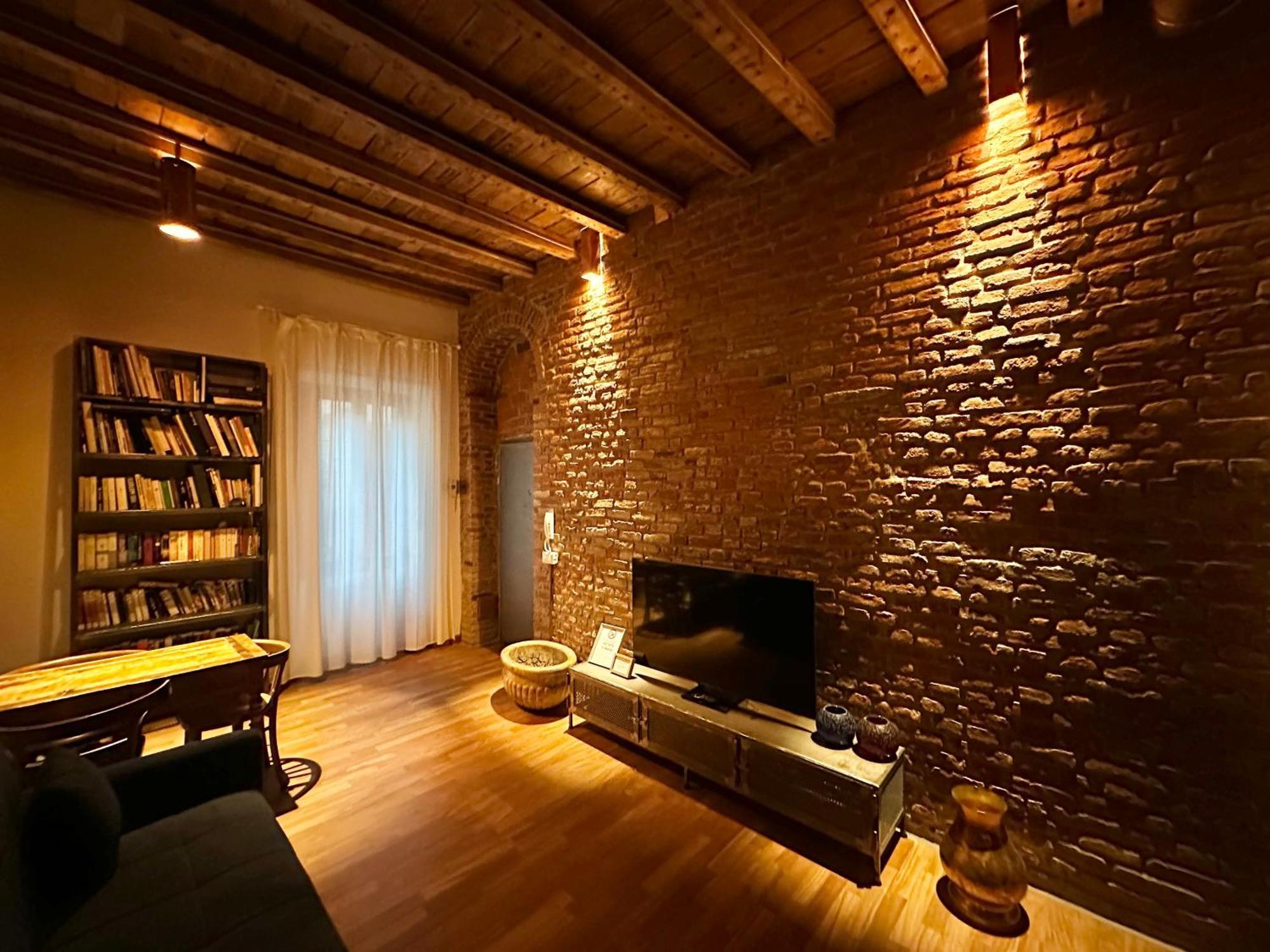 Emme Loft I First Moon - Exclusive Design Apartment With Balcony — Photos 1